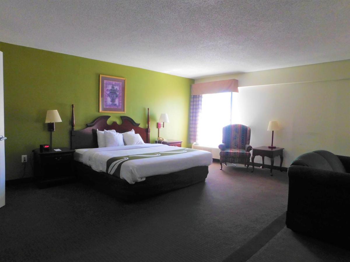 Quality Inn Томасвил Екстериор снимка