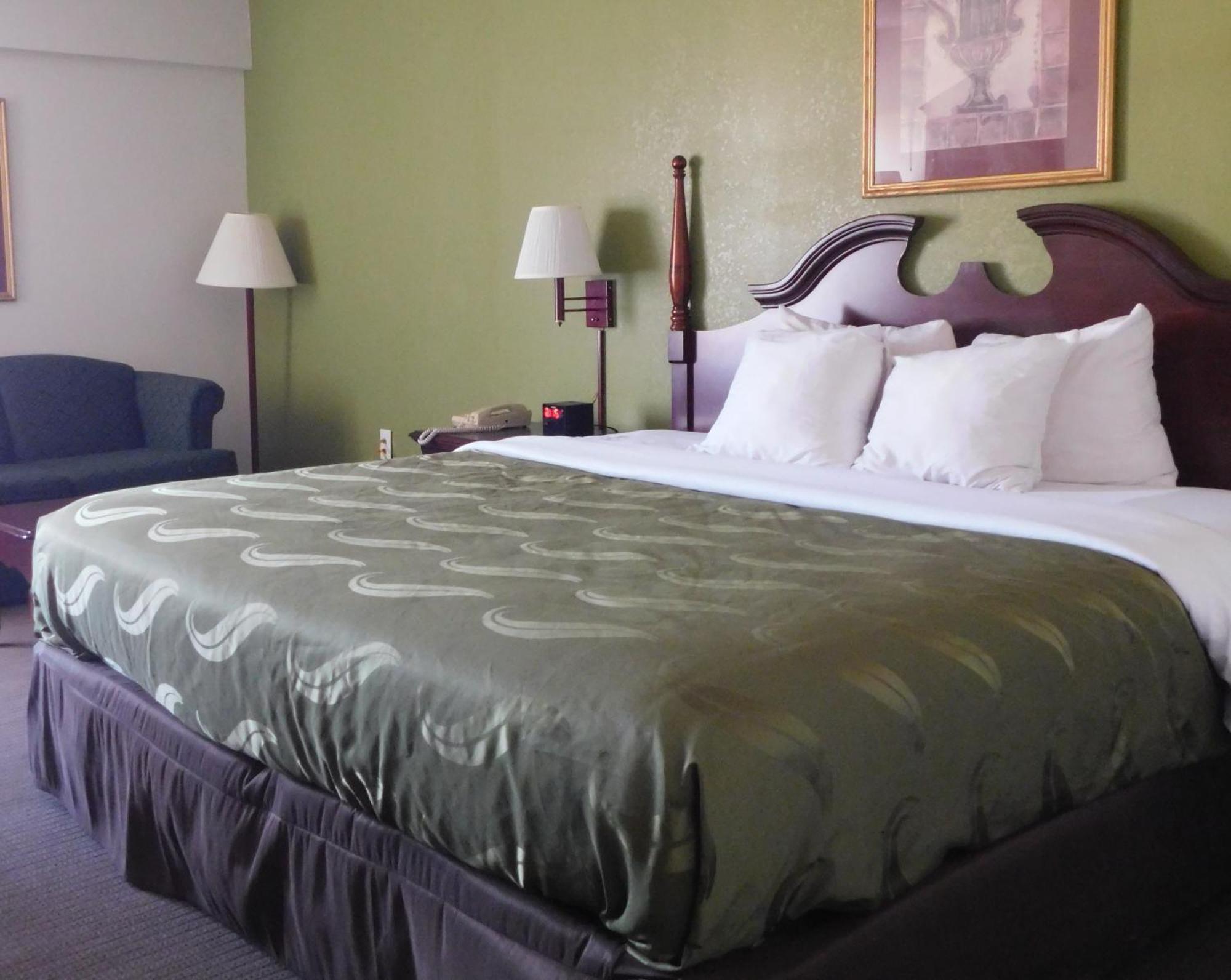 Quality Inn Томасвил Екстериор снимка