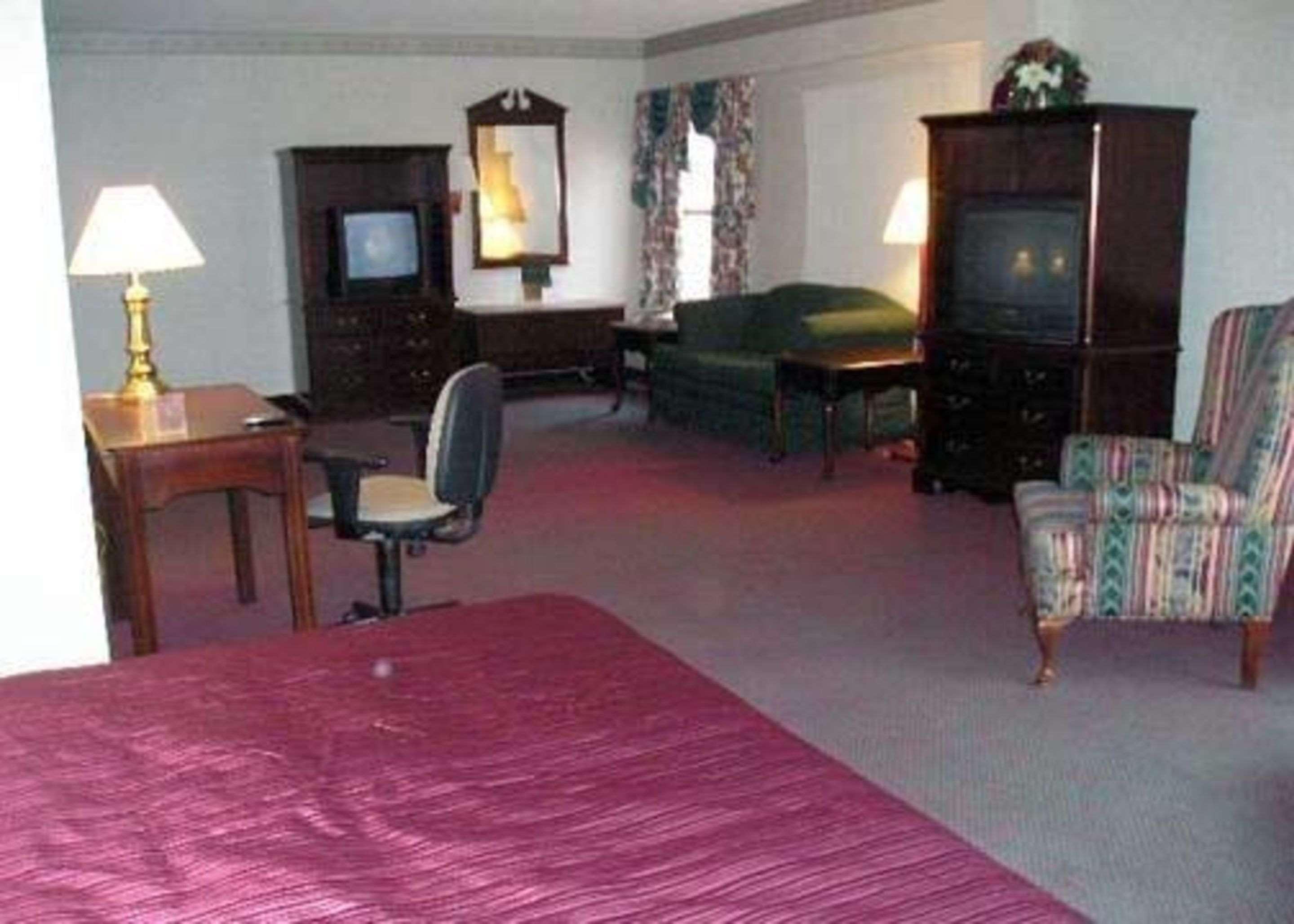 Quality Inn Томасвил Екстериор снимка