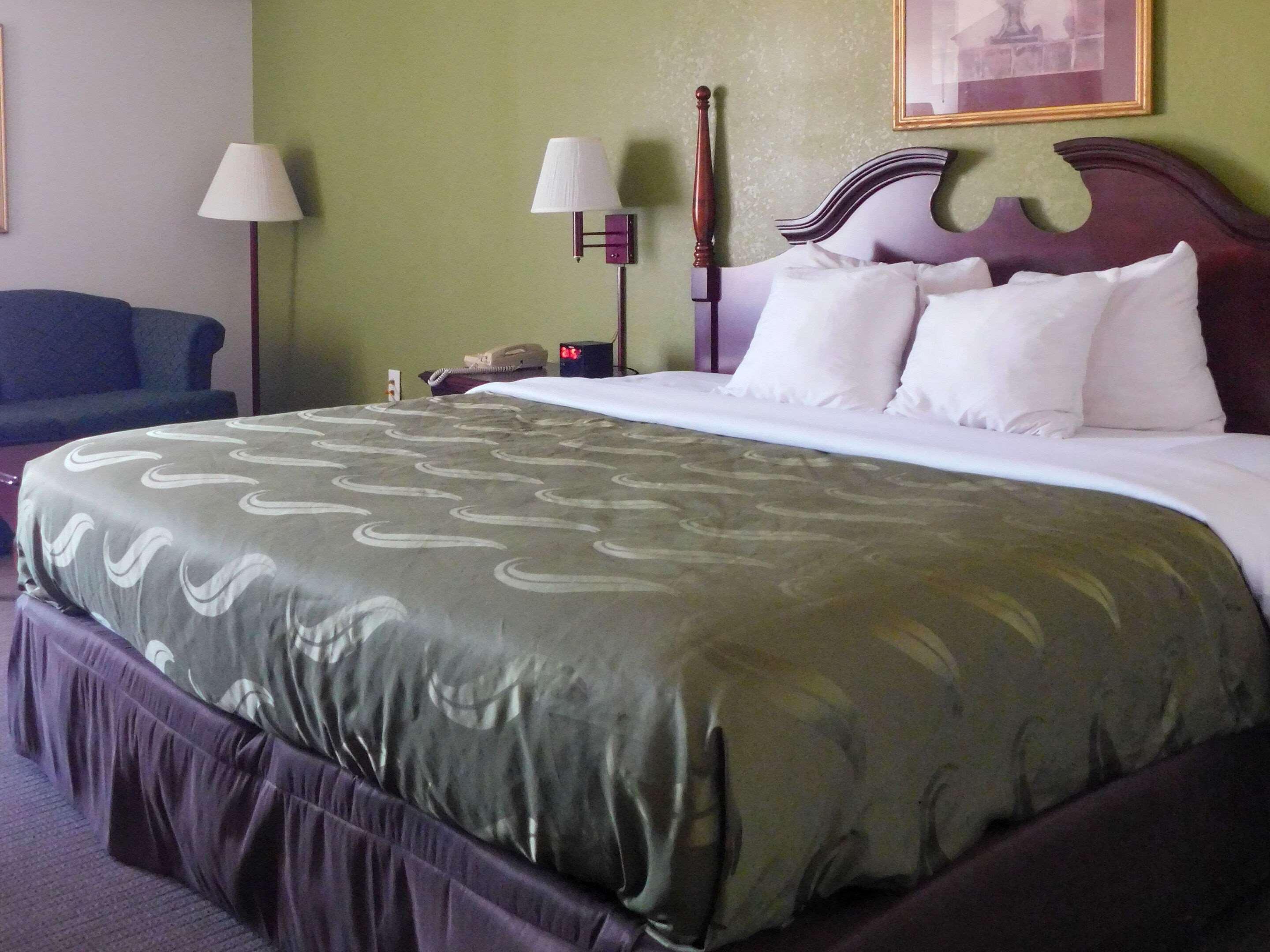 Quality Inn Томасвил Екстериор снимка