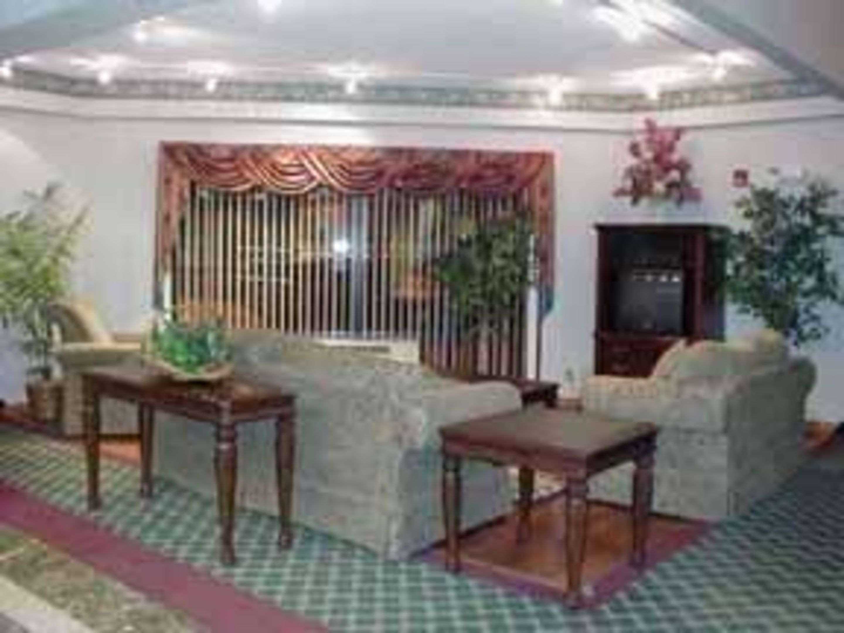 Quality Inn Томасвил Екстериор снимка
